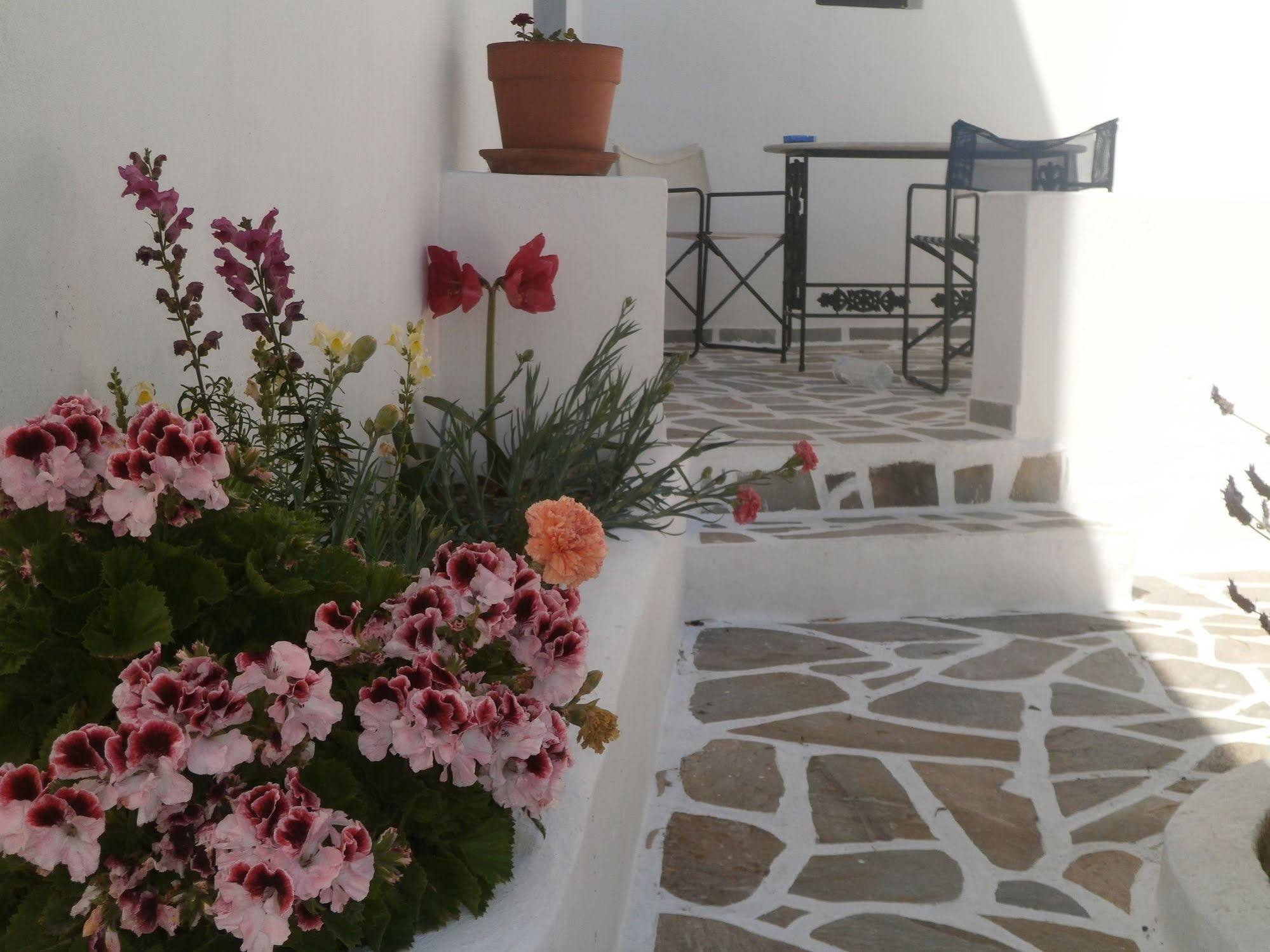 Villa Ostria Камари Экстерьер фото