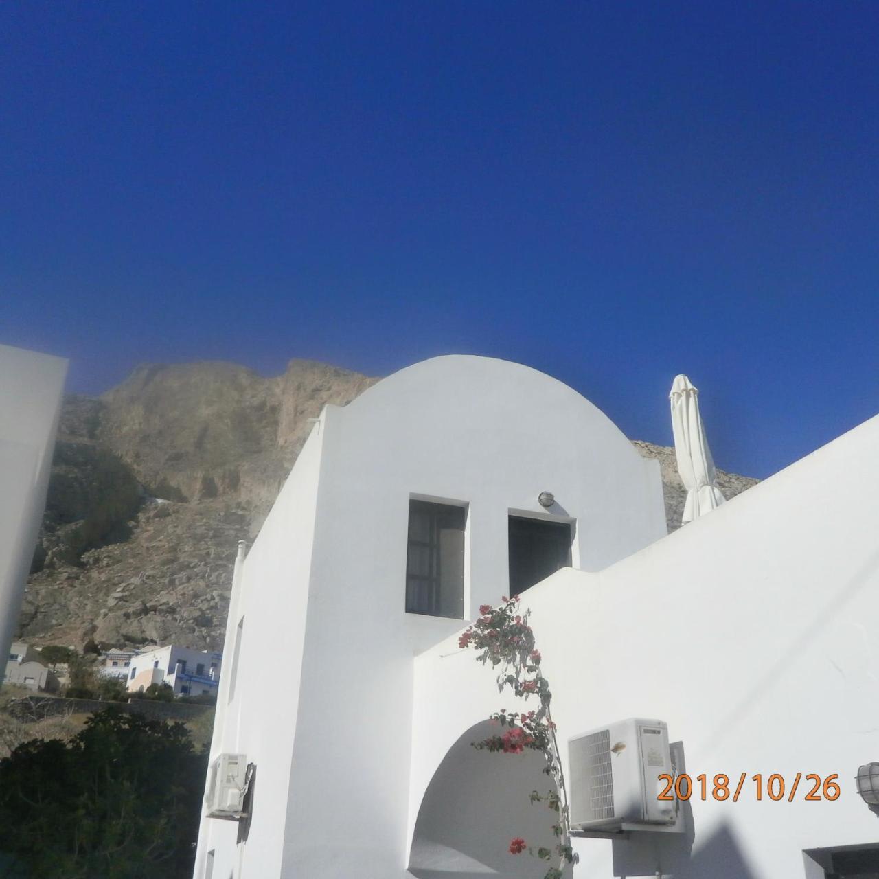 Villa Ostria Камари Экстерьер фото