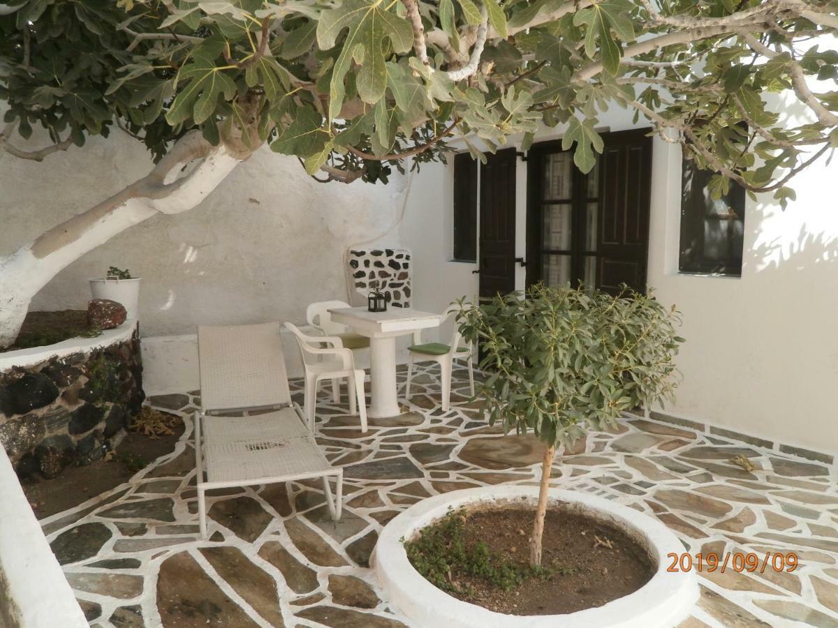 Villa Ostria Камари Экстерьер фото
